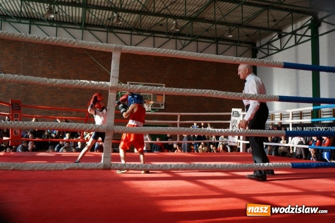 Zdjęcie w galerii na portalu naszwodzislaw.com: Dopalacze kradną życie! Wodzisławska policja apeluje: Uzależnij się, ale od sportu wiadomości z regionu