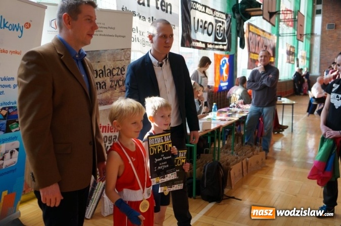 Zdjęcie w galerii na portalu naszwodzislaw.com: Dopalacze kradną życie! Wodzisławska policja apeluje: Uzależnij się, ale od sportu wiadomości z regionu