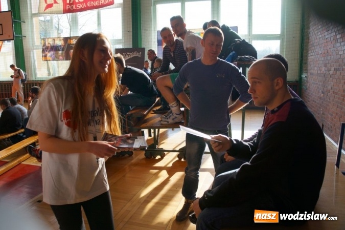 Zdjęcie w galerii na portalu naszwodzislaw.com: Dopalacze kradną życie! Wodzisławska policja apeluje: Uzależnij się, ale od sportu wiadomości z regionu