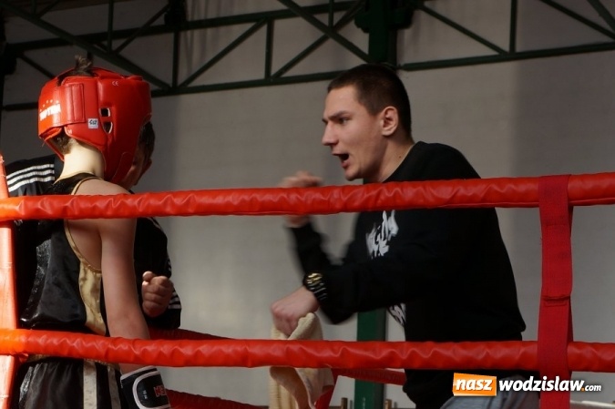 Zdjęcie w galerii na portalu naszwodzislaw.com: Dopalacze kradną życie! Wodzisławska policja apeluje: Uzależnij się, ale od sportu wiadomości z regionu