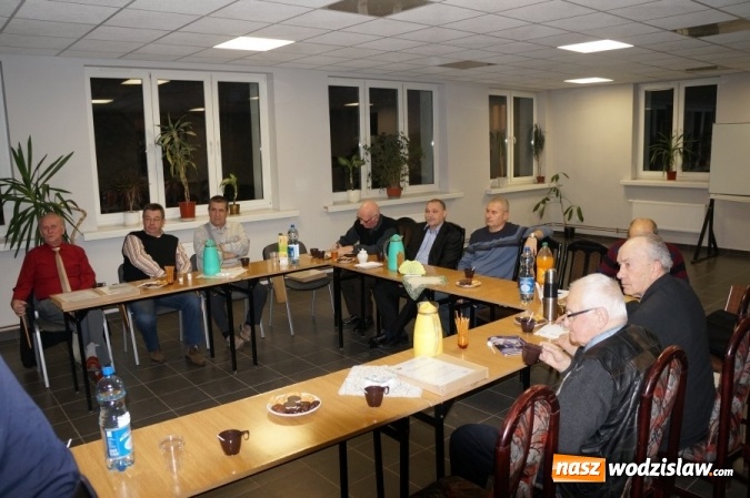 Zdjęcie w galerii na portalu naszwodzislaw.com: Policyjni emeryci gościli w wodzisławskiej komendzie wiadomości z regionu