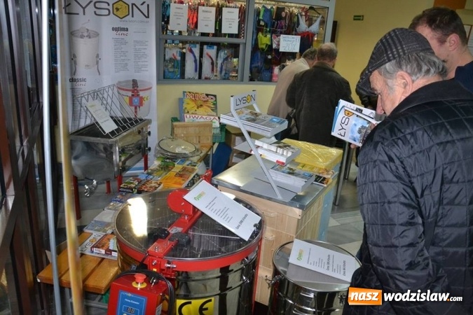 Zdjęcie w galerii na portalu naszwodzislaw.com: Pierwszy Jarmark Pszczeli w Radlinie – za nami  wiadomości z regionu