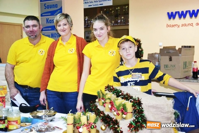 Zdjęcie w galerii na portalu naszwodzislaw.com: Pierwszy Jarmark Pszczeli w Radlinie – za nami  wiadomości z regionu