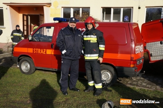 Zdjęcie w galerii na portalu naszwodzislaw.com: Policjanci uczyli się jak rozpoznać podpalenie wiadomości z regionu