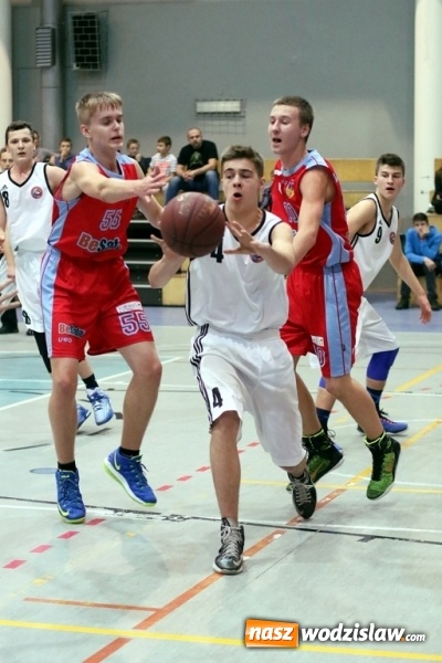 Zdjęcie w galerii na portalu naszwodzislaw.com: Wyjazdowy mecz kadet&oacute;w MKS Wodzisław zakończył się porażką wiadomości z regionu
