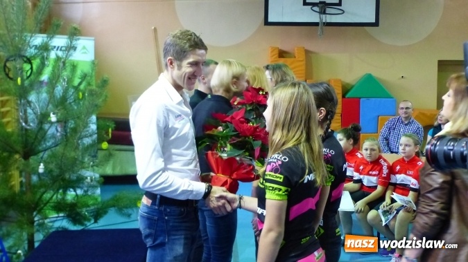 Zdjęcie w galerii na portalu naszwodzislaw.com: Przemysław Niemiec odwiedził Cykloklasę Merida w Rydułtowach  wiadomości z regionu