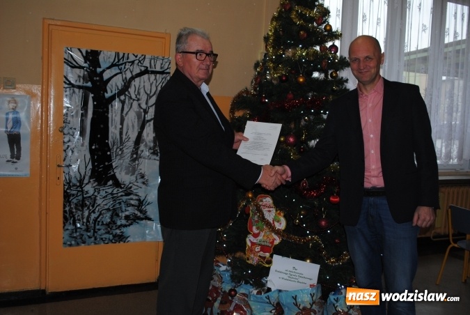 Zdjęcie w galerii na portalu naszwodzislaw.com: Rodzinny Ogród Działkowy Gajówka lubi pomagać!  wiadomości z regionu