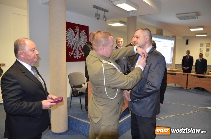 Zdjęcie w galerii na portalu naszwodzislaw.com: Wręczono medale 