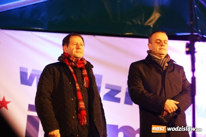 Zdjęcie w galerii na portalu naszwodzislaw.com: Włodarze Wodzisławia Śląskiego po raz dziewiąty przełamali się z mieszkańcami opłatkiem  wiadomości z regionu