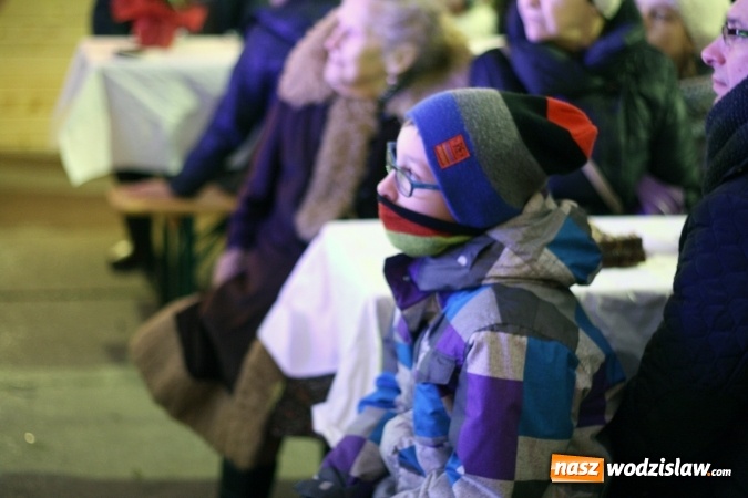 Zdjęcie w galerii na portalu naszwodzislaw.com: Włodarze Wodzisławia Śląskiego po raz dziewiąty przełamali się z mieszkańcami opłatkiem  wiadomości z regionu