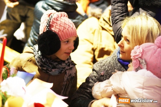 Zdjęcie w galerii na portalu naszwodzislaw.com: Włodarze Wodzisławia Śląskiego po raz dziewiąty przełamali się z mieszkańcami opłatkiem  wiadomości z regionu