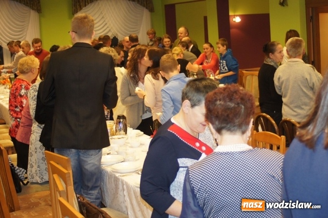 Zdjęcie w galerii na portalu naszwodzislaw.com: Tradycyjnie odbyło się spotkanie opłatkowe podopiecznych Ośrodka Pomocy Społecznej wiadomości z regionu