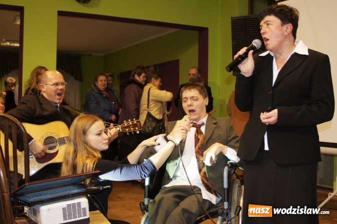 Zdjęcie w galerii na portalu naszwodzislaw.com: Tradycyjnie odbyło się spotkanie opłatkowe podopiecznych Ośrodka Pomocy Społecznej wiadomości z regionu