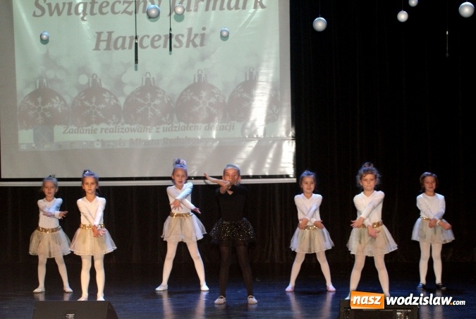 Zdjęcie w galerii na portalu naszwodzislaw.com: Świątecznie, kolorowo i radośnie - Harcerski Jarmark Bożonarodzeniowy wiadomości z regionu