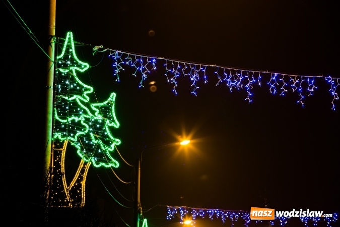 Zdjęcie w galerii na portalu naszwodzislaw.com: Świąteczny wystrój Radlina - zobacz zdjęcia wiadomości z regionu