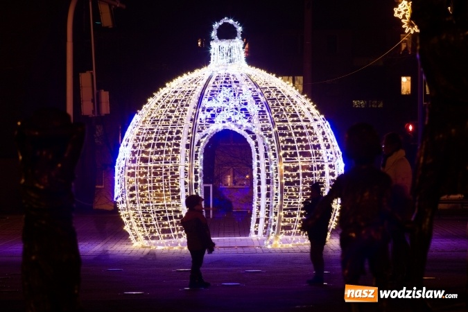 Zdjęcie w galerii na portalu naszwodzislaw.com: Świąteczny wystrój Radlina - zobacz zdjęcia wiadomości z regionu