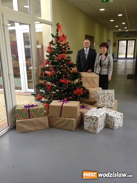 Zdjęcie w galerii na portalu naszwodzislaw.com: PCKU w Wodzisławiu Śląskim charytatywnie dla polskich Kombatantów na Kresach  wiadomości z regionu