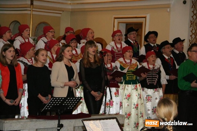 Zdjęcie w galerii na portalu naszwodzislaw.com: Kolędowano w Osinach i Turzy Śląskiej wiadomości z regionu