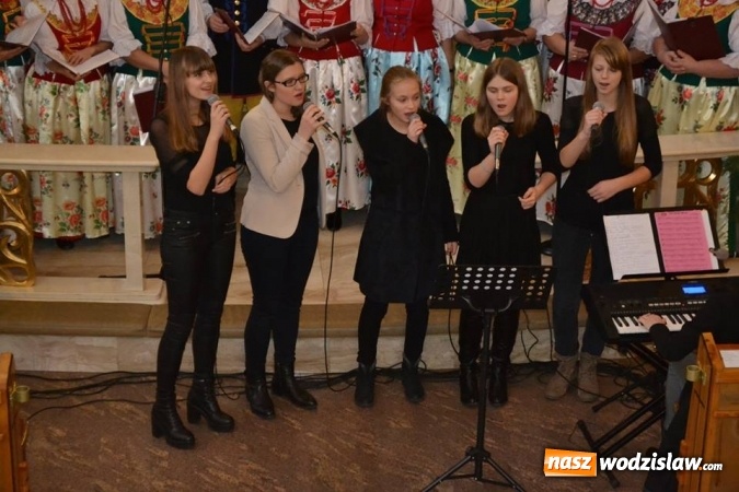 Zdjęcie w galerii na portalu naszwodzislaw.com: Kolędowano w Osinach i Turzy Śląskiej wiadomości z regionu