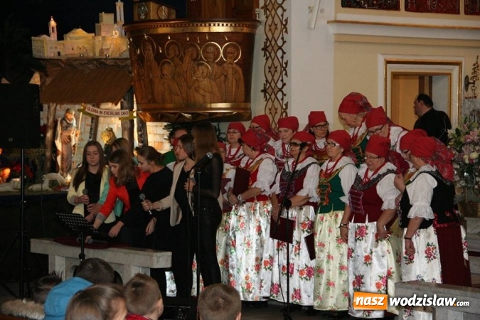 Zdjęcie w galerii na portalu naszwodzislaw.com: Kolędowano w Osinach i Turzy Śląskiej wiadomości z regionu