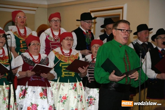 Zdjęcie w galerii na portalu naszwodzislaw.com: Kolędowano w Osinach i Turzy Śląskiej wiadomości z regionu