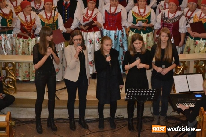 Zdjęcie w galerii na portalu naszwodzislaw.com: Kolędowano w Osinach i Turzy Śląskiej wiadomości z regionu