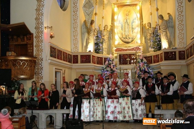 Zdjęcie w galerii na portalu naszwodzislaw.com: Kolędowano w Osinach i Turzy Śląskiej wiadomości z regionu