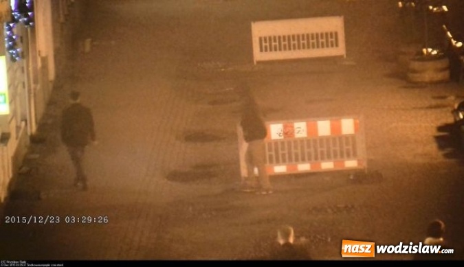 Zdjęcie w galerii na portalu naszwodzislaw.com: Monitoring pomógł. Graficiarz przyłapany na gorącym uczynku  wiadomości z regionu