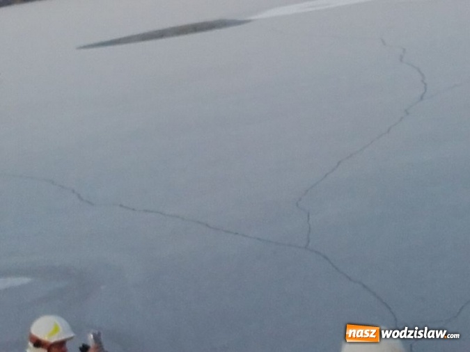 Zdjęcie w galerii na portalu naszwodzislaw.com: Katamaran popłynął na pomoc sarnie  wiadomości z regionu