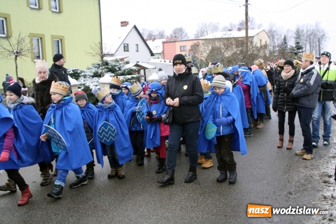 Zdjęcie w galerii na portalu naszwodzislaw.com: Po raz drugi przez Turzę Śląską przeszedł Orszak Trzech Kr&oacute;li wiadomości z regionu