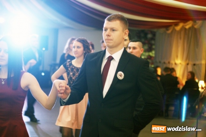 Zdjęcie w galerii na portalu naszwodzislaw.com: Uczniowie Ekonomika rozpoczęli maraton studni&oacute;wkowy wiadomości z regionu