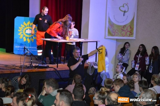 Zdjęcie w galerii na portalu naszwodzislaw.com: Rockowo, hip-hopowo i... rekordowo. WOŚP w Radlinie zebrał prawie 27 tysięcy! wiadomości z regionu