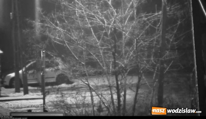 Zdjęcie w galerii na portalu naszwodzislaw.com: Wandal złapany na gorącym uczynku. Pomógł monitoring  wiadomości z regionu