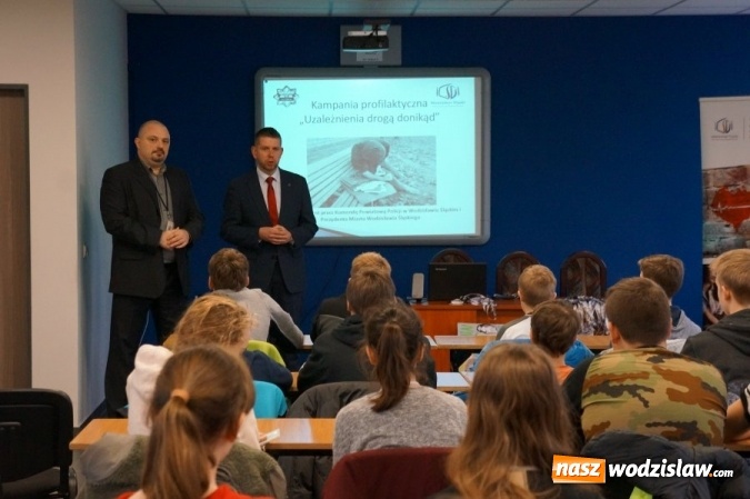 Zdjęcie w galerii na portalu naszwodzislaw.com: Ruszyła kolejna edycja kampanii przeciwko uzależnieniom wiadomości z regionu