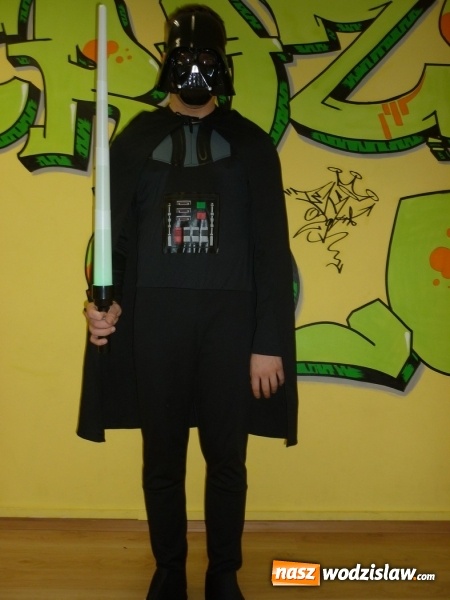 Zdjęcie w galerii na portalu naszwodzislaw.com: Całoroczna wypożyczalnia stroj&oacute;w karnawałowych w Crazy Club wiadomości z regionu