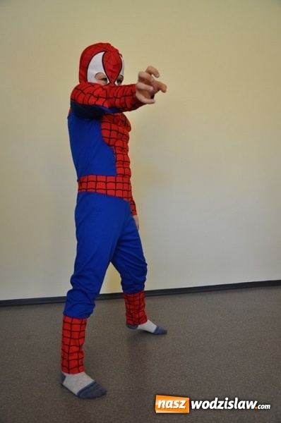 Zdjęcie w galerii na portalu naszwodzislaw.com: Całoroczna wypożyczalnia stroj&oacute;w karnawałowych w Crazy Club wiadomości z regionu