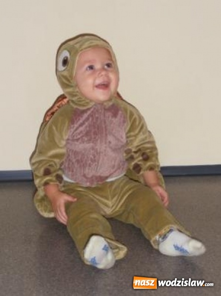 Zdjęcie w galerii na portalu naszwodzislaw.com: Całoroczna wypożyczalnia stroj&oacute;w karnawałowych w Crazy Club wiadomości z regionu