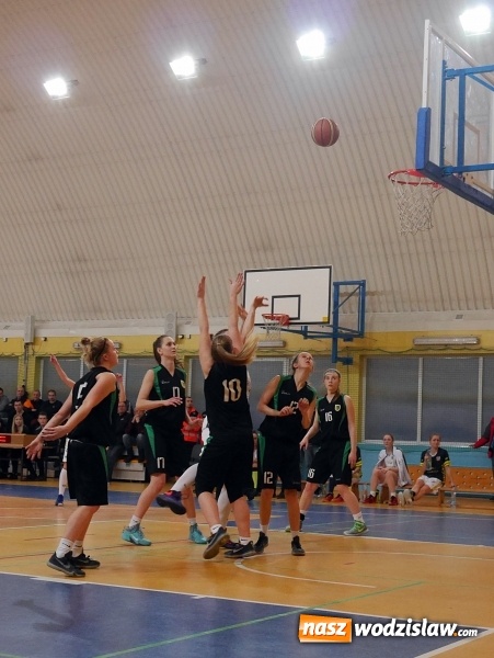 Zdjęcie w galerii na portalu naszwodzislaw.com: Koszykarki Olimpii Wodzisław pokonały kolejnego przeciwnika wiadomości z regionu