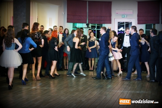 Zdjęcie w galerii na portalu naszwodzislaw.com: Bal maturalny wodzisławskiej Budowlanki w Radlinie wiadomości z regionu