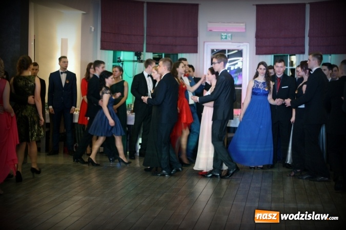 Zdjęcie w galerii na portalu naszwodzislaw.com: Bal maturalny wodzisławskiej Budowlanki w Radlinie wiadomości z regionu