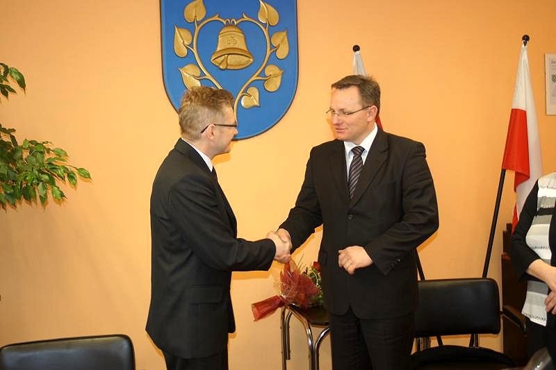Zdjęcie w galerii na portalu naszwodzislaw.com: Mszana: zmiany w Urzędzie Gminy wiadomości z regionu