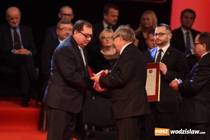 Zdjęcie w galerii na portalu naszwodzislaw.com: Złoty Laur dla Prezesa Funduszu wiadomości z regionu