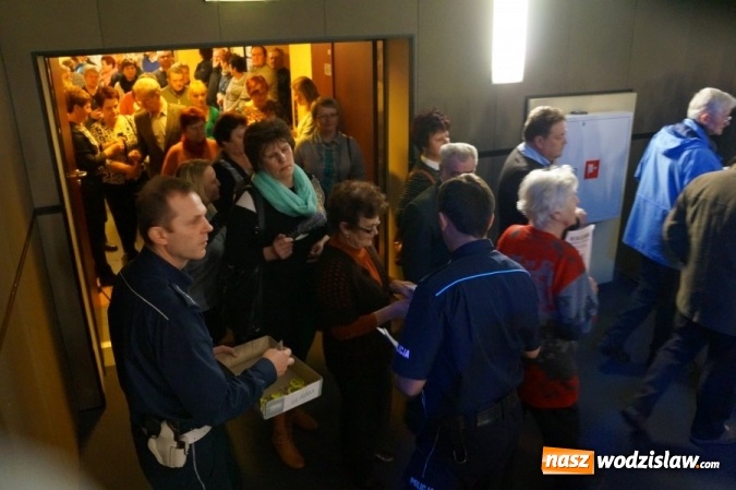 Zdjęcie w galerii na portalu naszwodzislaw.com: Wodzisławscy policjanci w trosce o seniorów  wiadomości z regionu