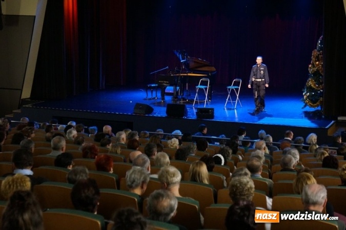 Zdjęcie w galerii na portalu naszwodzislaw.com: Wodzisławscy policjanci w trosce o seniorów  wiadomości z regionu