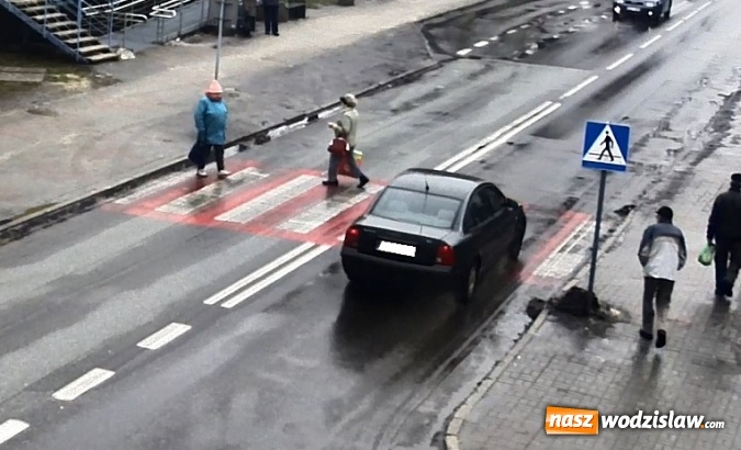 Zdjęcie w galerii na portalu naszwodzislaw.com: Policjanci przyjrzeli się relacji pieszy - kierujący. Łącznie nałożono 24 mandaty i skierowano 2 wnioski do sądu wiadomości z regionu