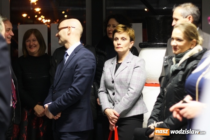 Zdjęcie w galerii na portalu naszwodzislaw.com: Obrazy współczesnych surrealistów zobaczysz na Trzech Wzgórzach wiadomości z regionu