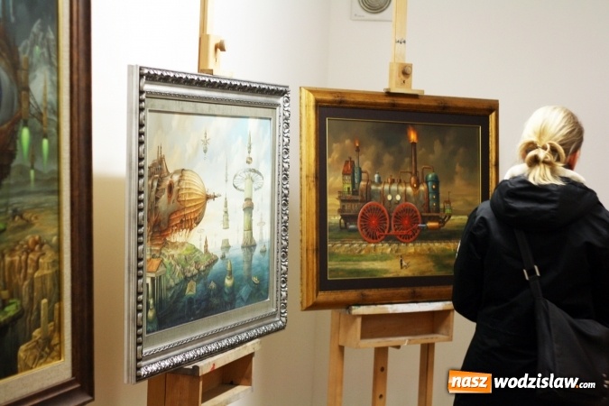 Zdjęcie w galerii na portalu naszwodzislaw.com: Obrazy współczesnych surrealistów zobaczysz na Trzech Wzgórzach wiadomości z regionu