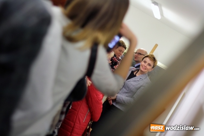 Zdjęcie w galerii na portalu naszwodzislaw.com: Obrazy współczesnych surrealistów zobaczysz na Trzech Wzgórzach wiadomości z regionu