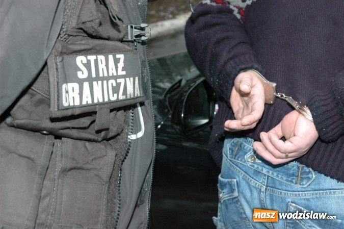 Zdjęcie w galerii na portalu naszwodzislaw.com: Policjanci i raciborscy pogranicznicy rozbili zorganizowaną grupę przestępczą wiadomości z regionu