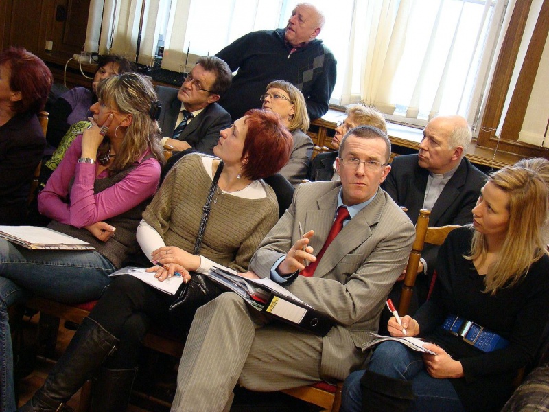 Zdjęcie w galerii na portalu naszwodzislaw.com: Radny Adam Króliczek: potrzeba czasu wiadomości z regionu